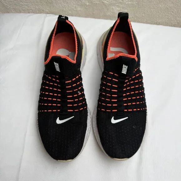 Nike React Phantom Run Flyknit Premium Womens 9 Lightweight Running Shoes - Picture 3 of 9